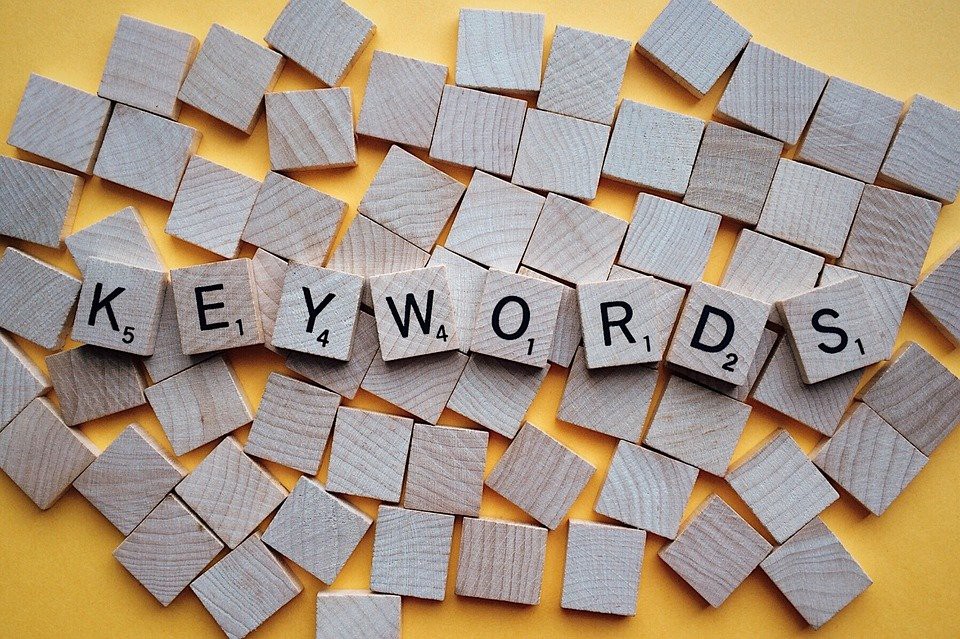 Keyword Extraction in Comments: Best Approach to Gain Insights from Your Customers